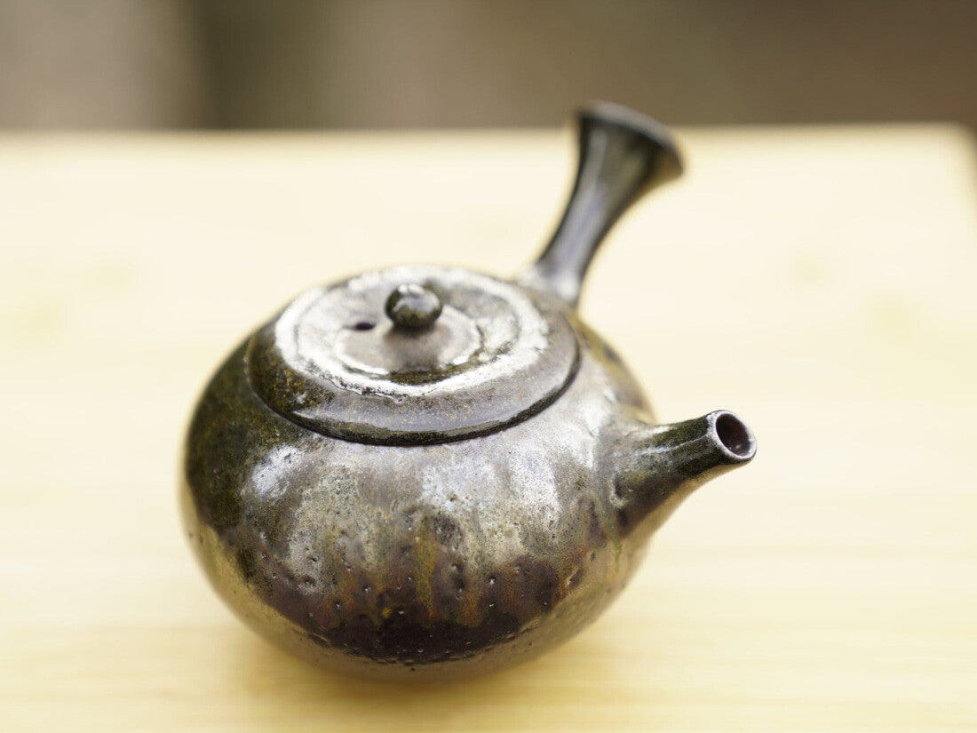 Lang Gui Jianshui Purple Clay Wood-fired Side Handle Teapot