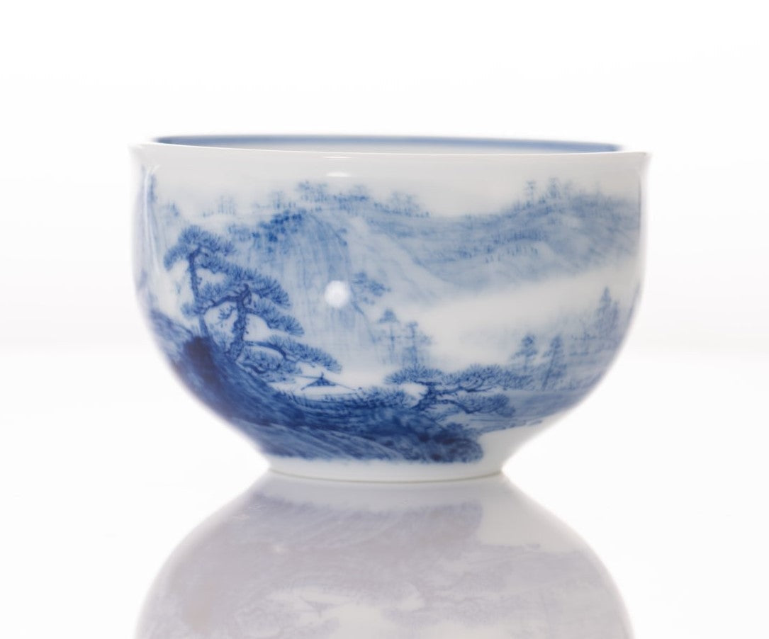 Masterpiece Jingdezhen Blue and White Porcelain Tea Bowl Distant Mountain Landscape