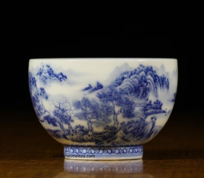 Jingdezhen Treasure Blue and White Porcelain Teacup Elaborate Landscape