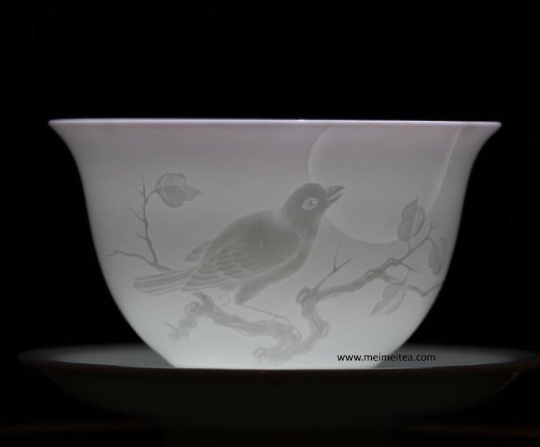 Treasure Jingdezhen White Porcelain Gaiwan Engraved Bird and Moon