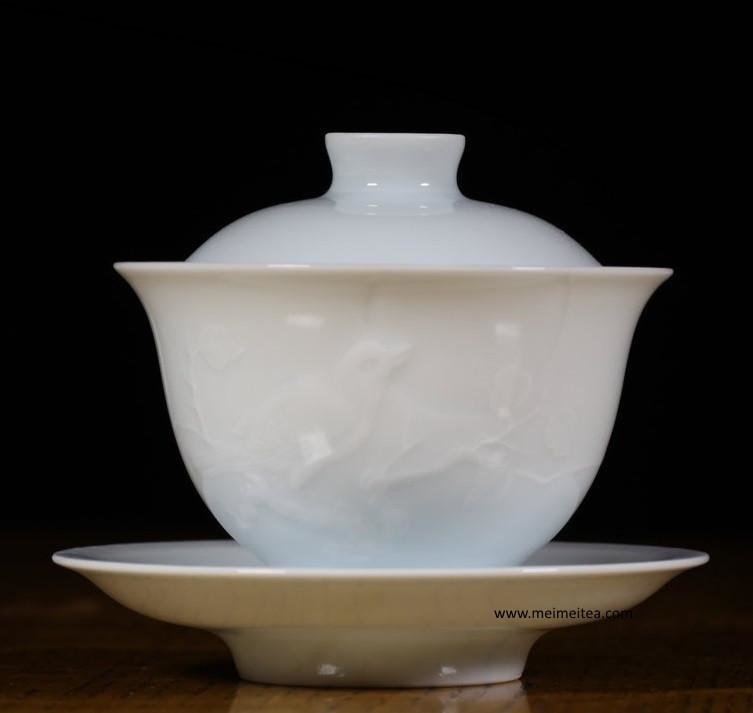 Treasure Jingdezhen White Porcelain Gaiwan Engraved Bird and Moon
