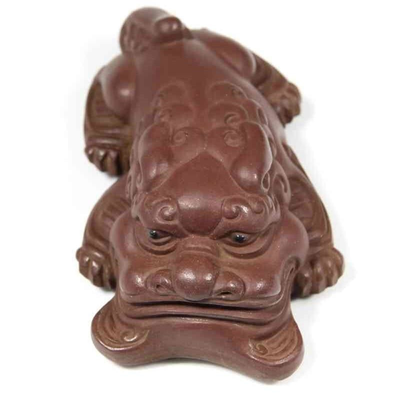 Artisan Zisha Purple Clay Tea Pet Fortune Kirin