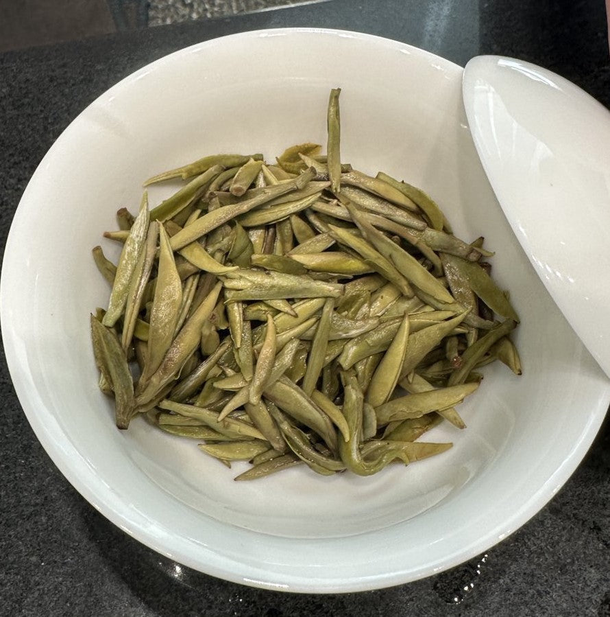 2023 Top Grade Fuding Silver Needles White Tea Bai Hao Yin Zhen