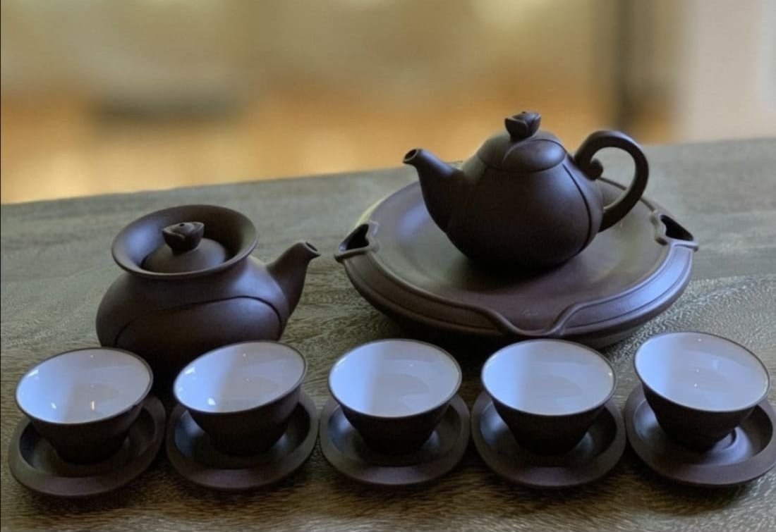 Yixing Clay Teapot Set Catharanthus Roseus Flower