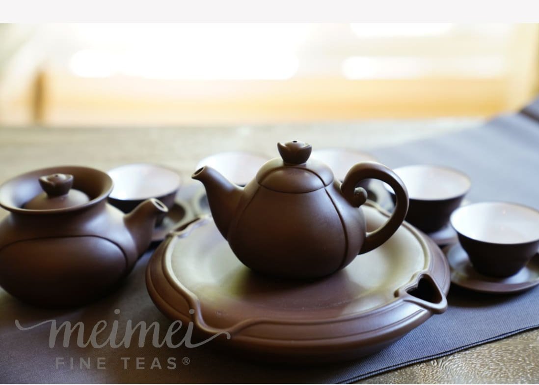 Yixing Clay Teapot Set Catharanthus Roseus Flower